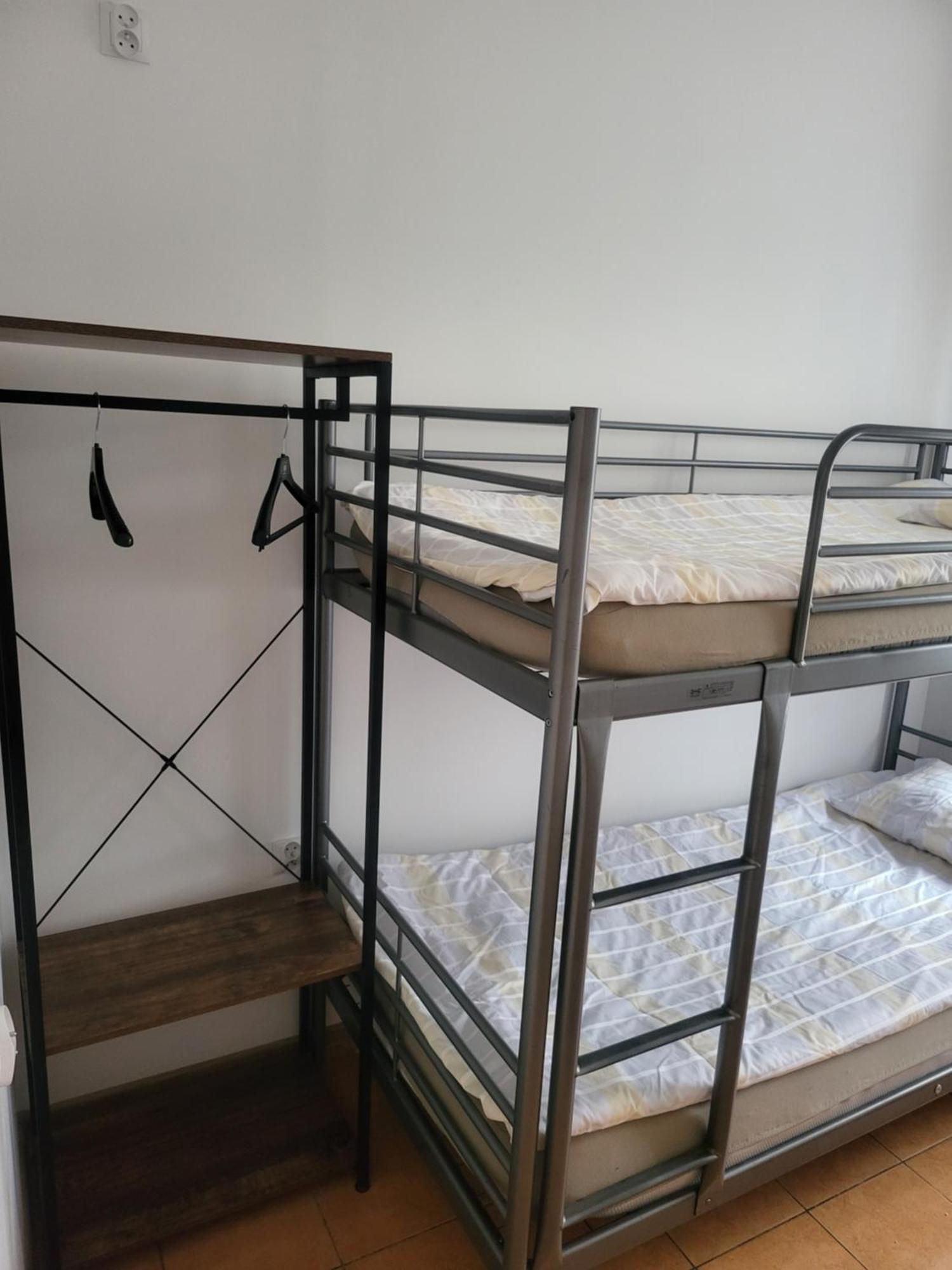 Rooms4Rest Popularna - Private Rooms For Tourists - Atr Consulting Sp, Z O,O, Warsaw Exterior photo